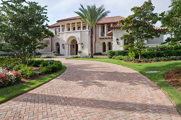 Best Interlocking Driveway Pavers  in Carleton, MI